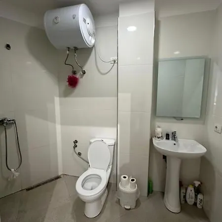 Cosy Urban Retreat Tirana